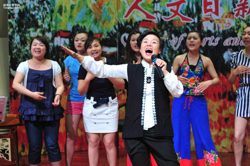 1487638260929092882.jpg 5.jpg